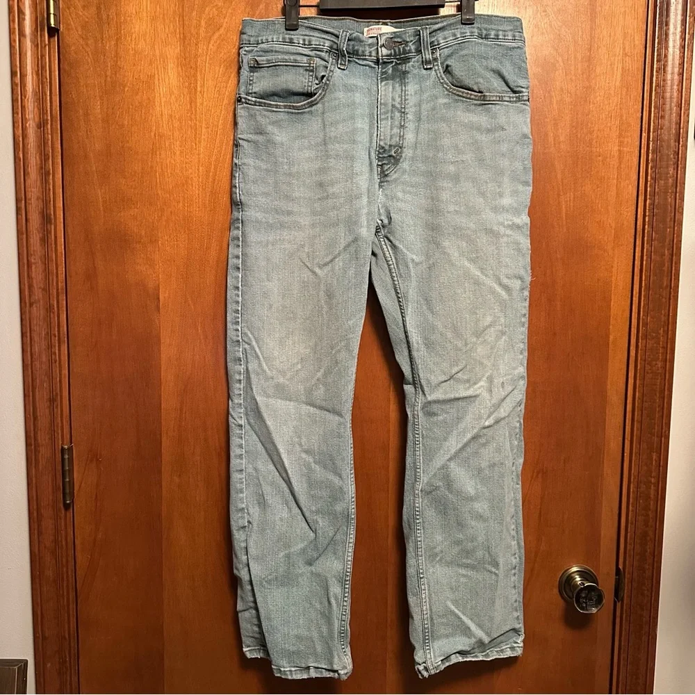 Levi Signature Boot Cut Jeans Relaxed Fit‎ Light Wash 34